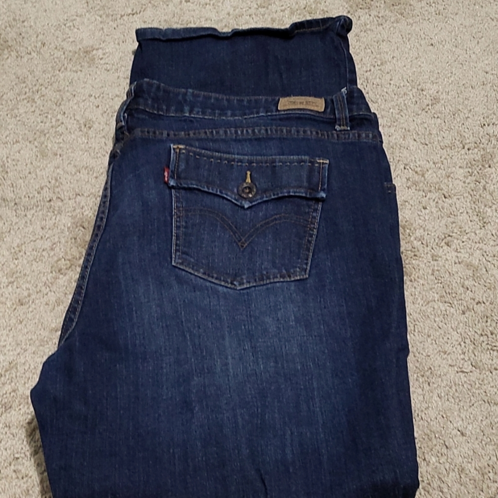 Levi's women's 590 jeans